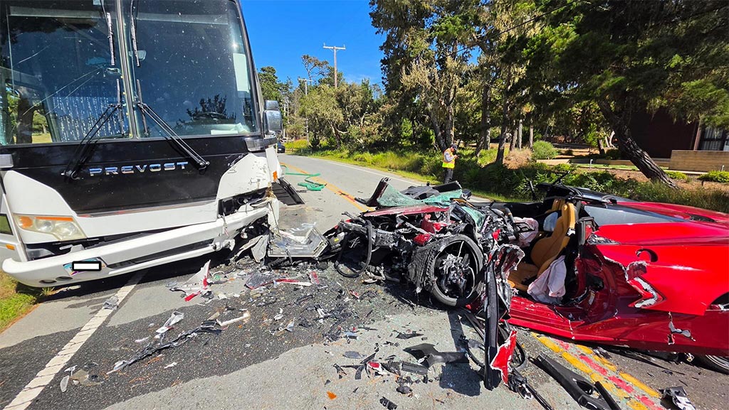 [ACCIDENT] C8 Corvette Driver Arrested for Suspected DWI After Head On Crash with a Tour Bus