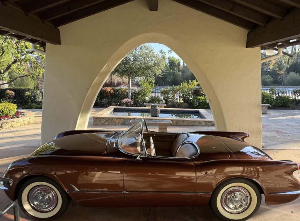 Corvette Deliveries with Mike Furman