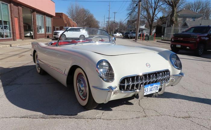 Lot # 18R : 1953 Polo Blanc / Roadster Rouge
