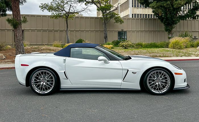 Corvettes for Sale: 1200-Mile 2013 Corvette 427 Convertible 60th Anniversary Offered on BaT
