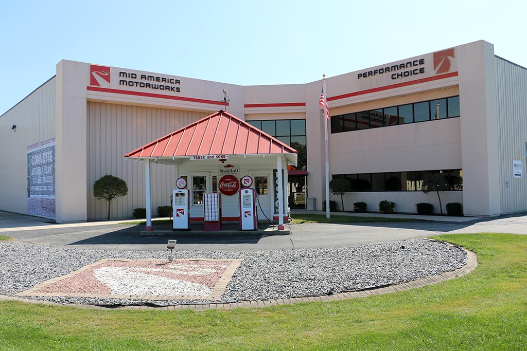 [VIDEO] Mid America Motorworks and the MY Garage Museum Destroyed by a Tornado
