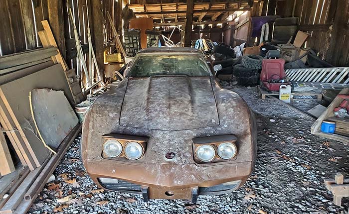Corvettes for Sale: 'Bicentennial' 1976 Corvette Barn Find offered on eBay for $5K
