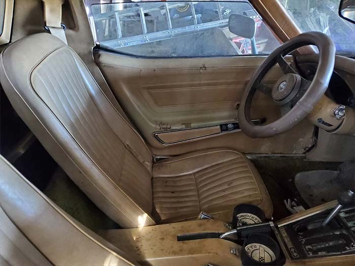 Corvettes for Sale: 'Bicentennial' 1976 Corvette Barn Find offered on eBay for $5K