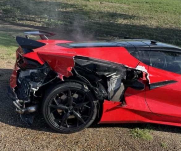 [VIDEO] C8 Corvette Driver Hits 156 MPH in Police Chase Before Crashing Out