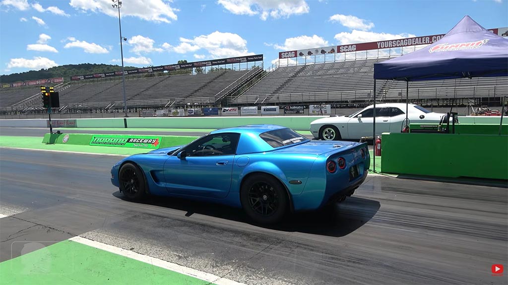 [VIDEO] C5 Corvette Brings the Heat to the Drag Strip with Two 10-Second Runs against this Dodge Challenger