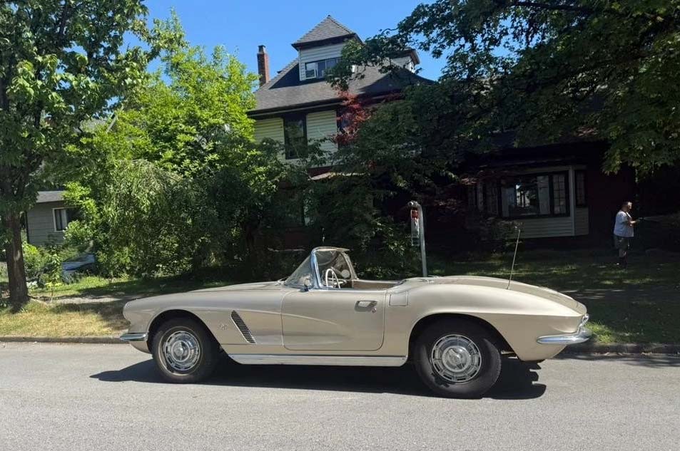 Corvettes for Sale: She Drove this 1962 Corvette Since New and Now It's for Sale on eBay