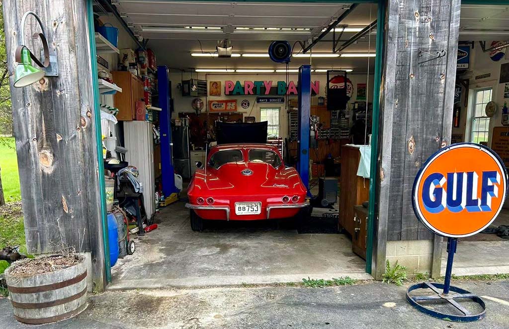 Corvette Deliveries with Mike Furman