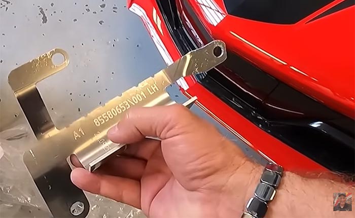 [VIDEO]  Chevrolet inclut désormais des déflecteurs d'air sous la carrosserie sur les nouvelles Corvette Stingray et Grand Sports 2027