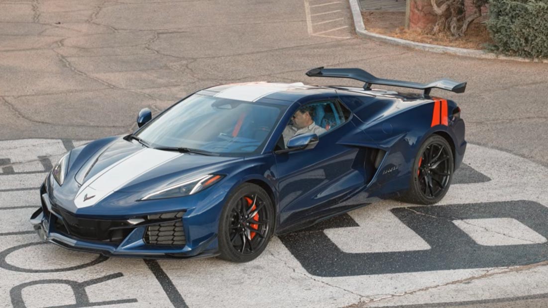 [VIDEO] Driving Route 66 in a 2027 Corvette Grand Sport