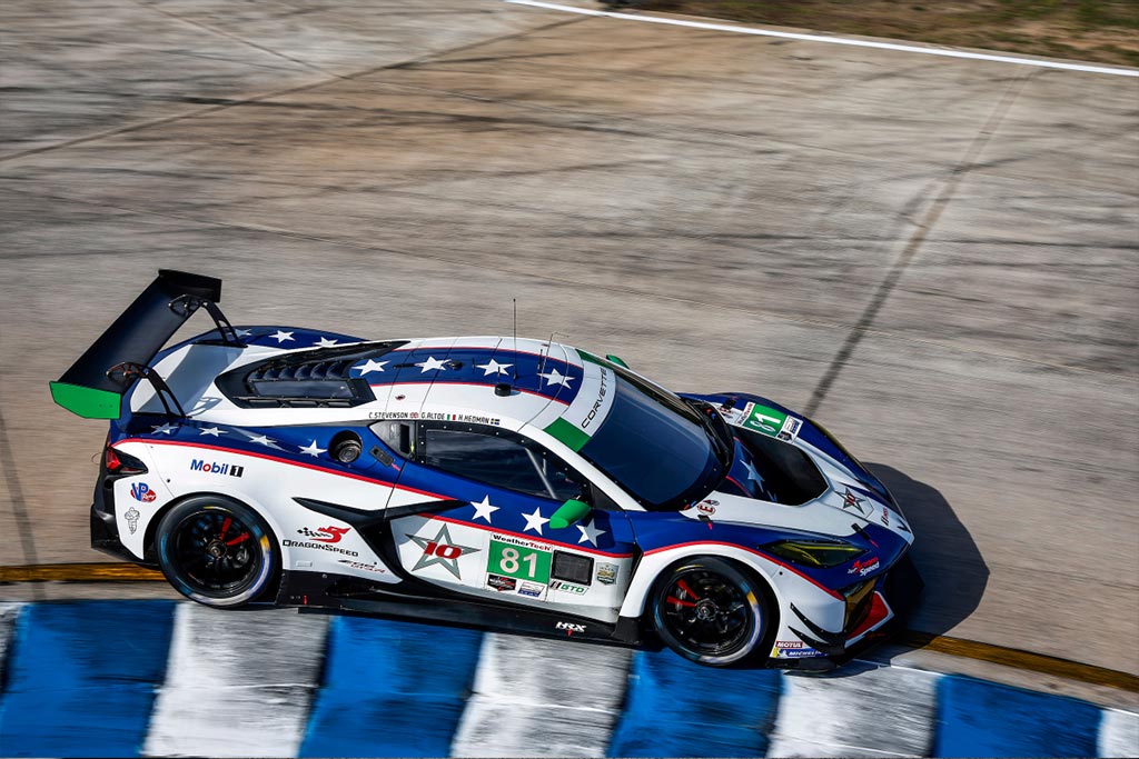 Corvette Racing at Road America: Going Long
