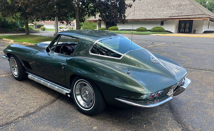 Corvettes for Sale: 1967 Corvette Coupe with Original Tri-Power 427/400 L68 Offered on Craigslist