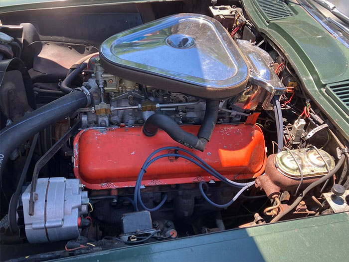 Corvettes for Sale: 1967 Corvette Coupe with Original Tri-Power 427/400 L68 Offered on Craigslist