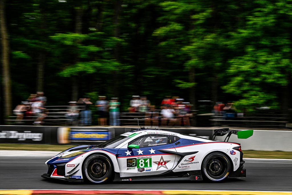 Corvette Racing at Road America: Close to the Front