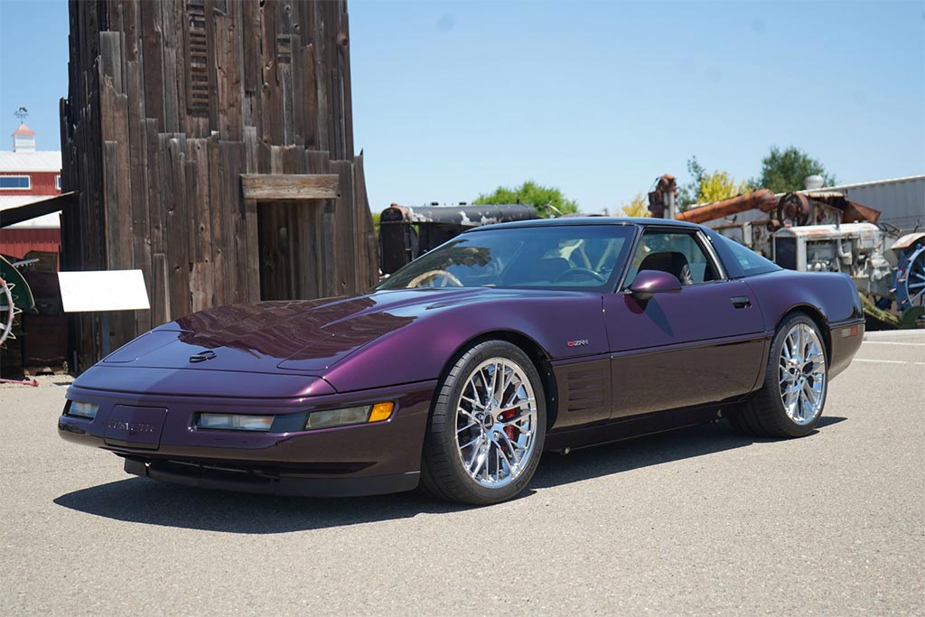 Corvettes for Sale: Haibeck-Modded 1992 Corvette ZR-1 Restomod on Craigslist