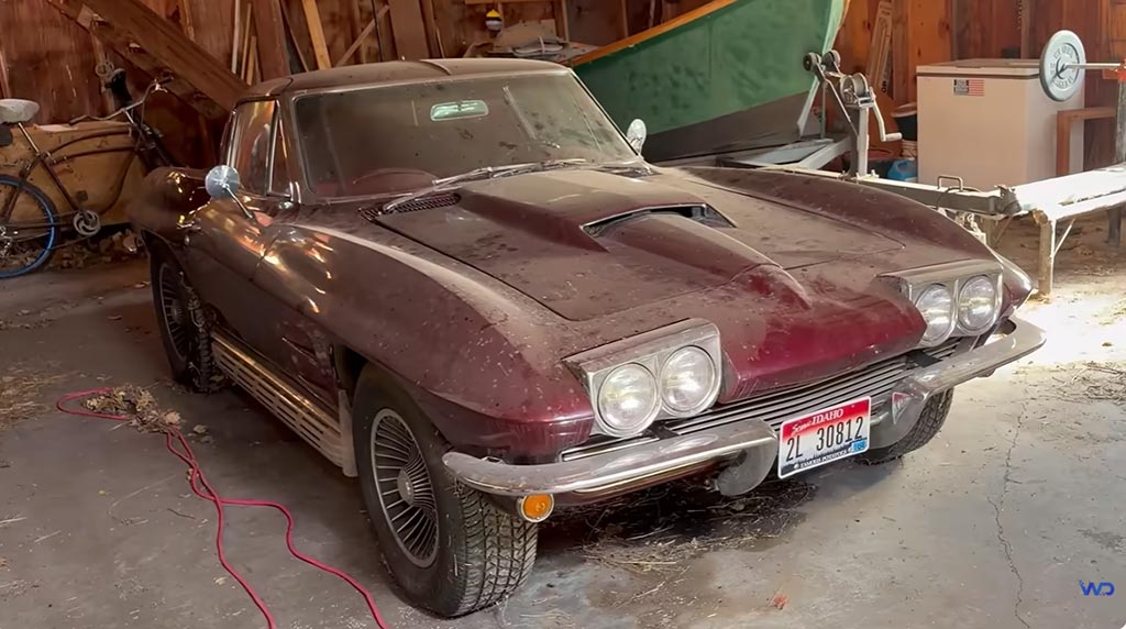 [VIDEO] 1963 Corvette Split Window Gets its First Wash in 21 Years