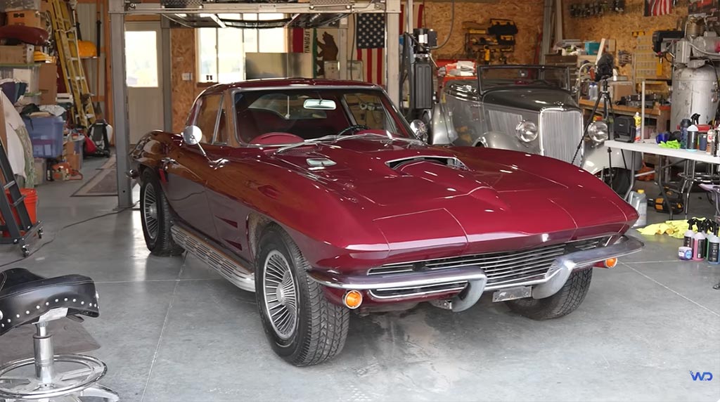 [VIDEO] 1963 Corvette Split Window Gets its First Wash in 21 Years