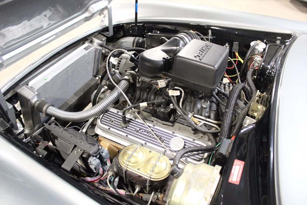 Corvettes for Sale: V8-Powered 1953 Corvette Replica Offered on eBay