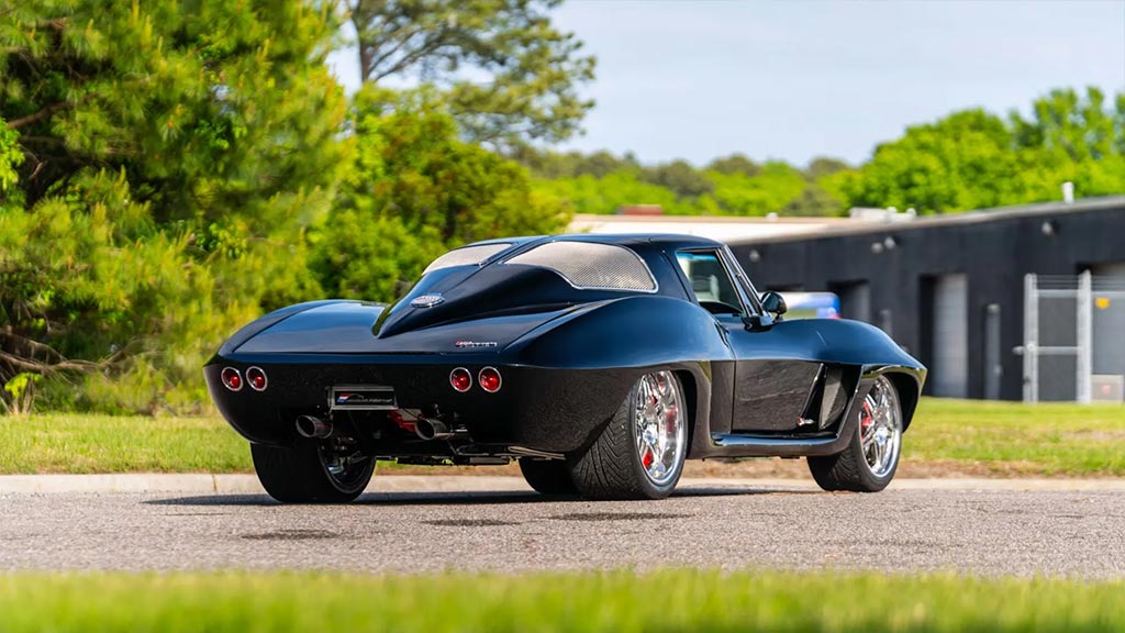 Corvettes for Sale: 1963 Corvette Split Window 'V7 Twin Turbo' SEMA Show Car on Bring a Trailer