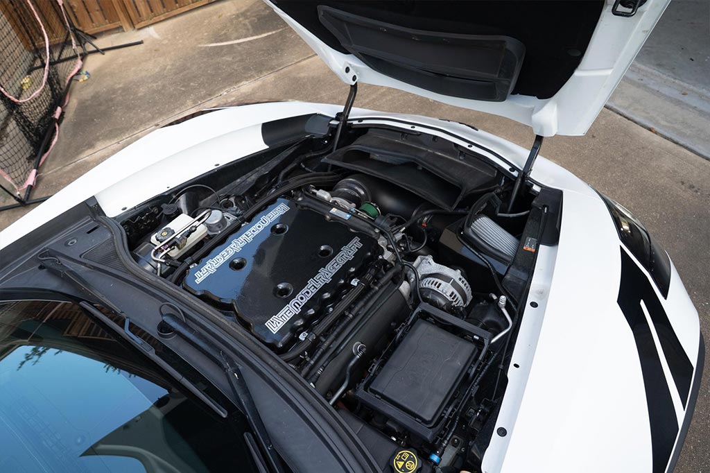 Corvettes for Sale: 2016 Corvette Z06 With LMR's 900-HP Package Offered on Cars and Bids