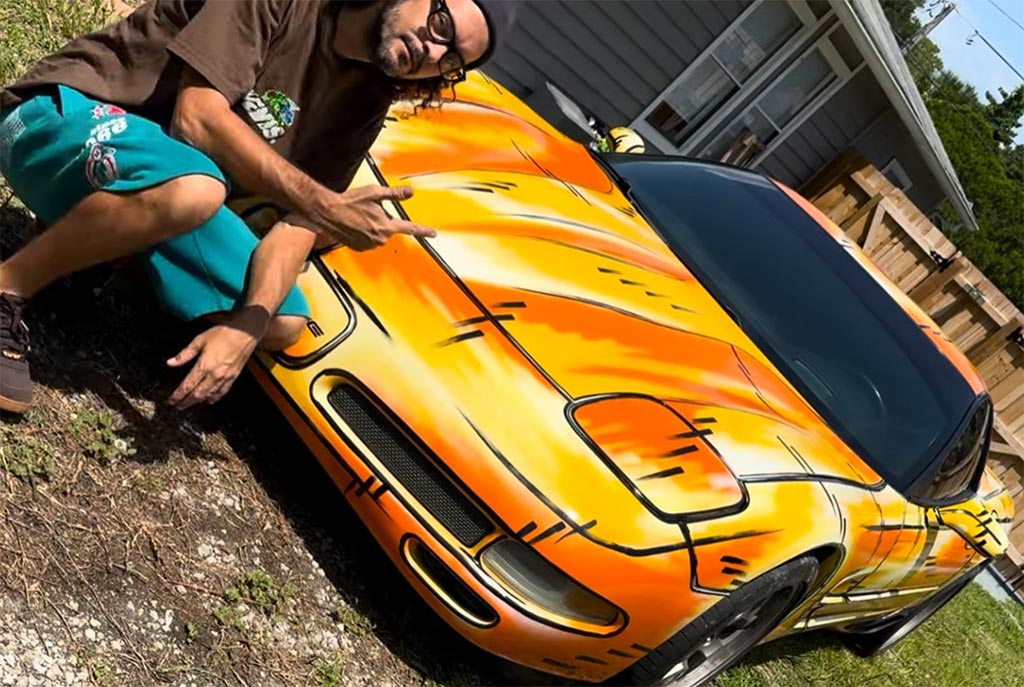 [VIDEO] C5 Corvette Z06 Gets a Magna Cartoon-Style Repaint in the Backyard