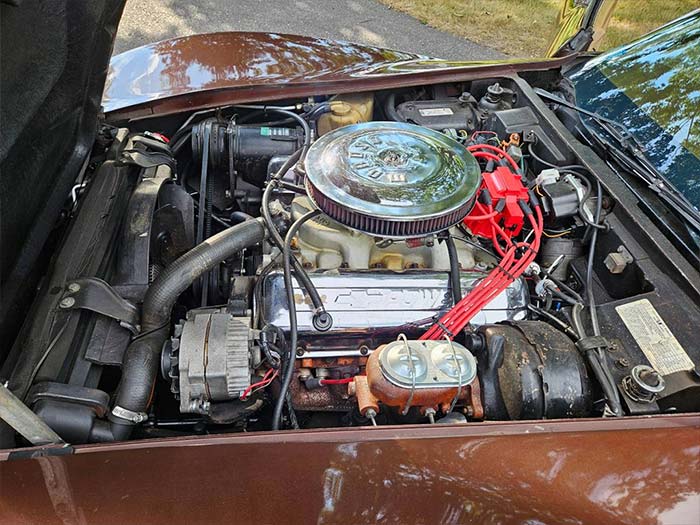 Corvettes for Sale: 1974 Corvette 454 V8 and a 4-Speed Manual on Craigslist