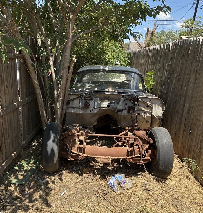 Corvettes for Sale: 1962 Corvette Project Car from the Backyard Offered on eBay