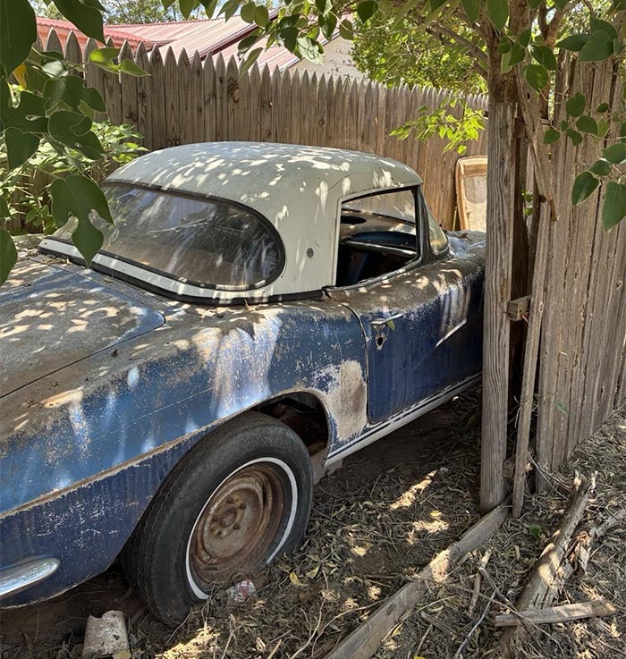 Corvettes for Sale: 1962 Corvette Project Car from the Backyard Offered on eBay