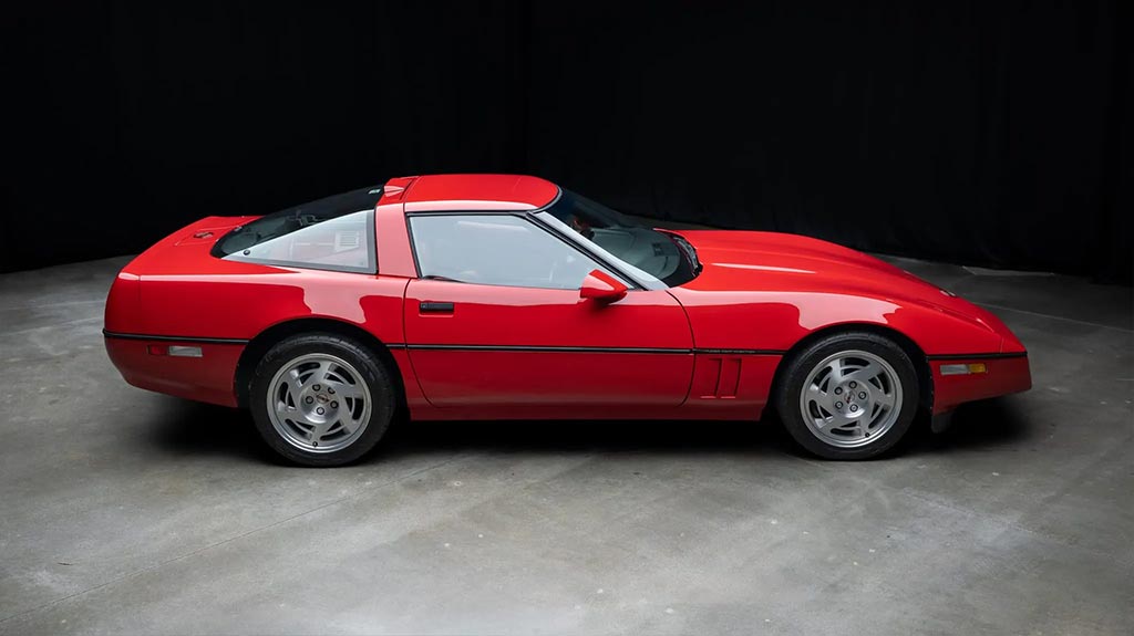 Corvettes for Sale: 18K-Mile 1990 Corvette ZR-1 Offered on Bring a Trailer