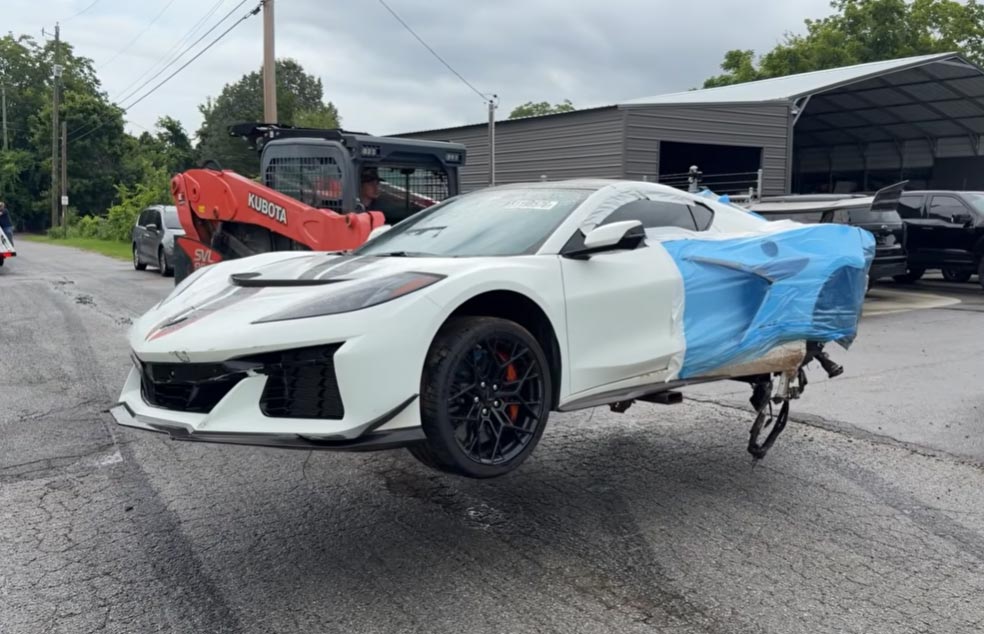 [VIDEO] Goonzquad Attempts to Rebuild a Destroyed C8 Corvette ZR1