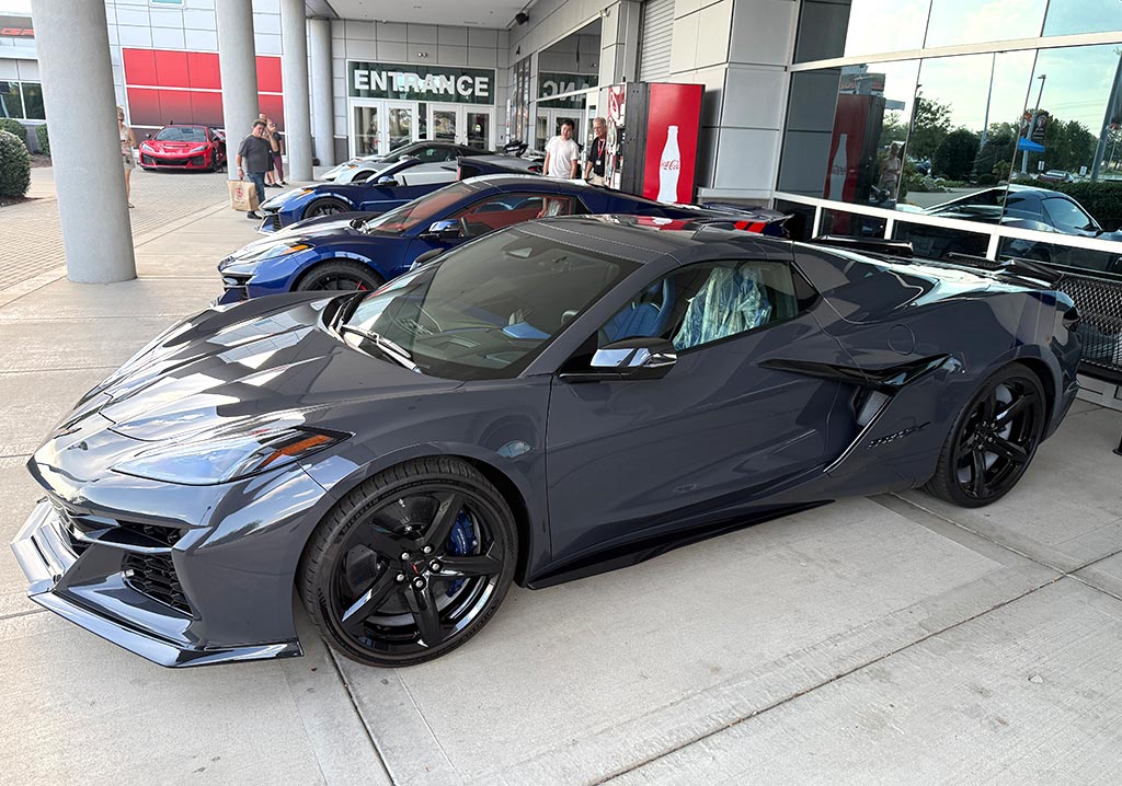 [VIDEO] Corvette Team Answers Customer Questions: Grand Sport X vs Z06 at the Track