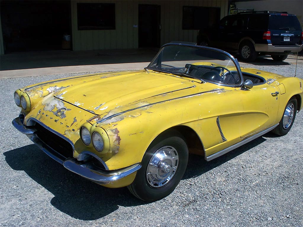 Corvettes for Sale: 1962 Corvette 4-Speed Project on BaT at No Reserve