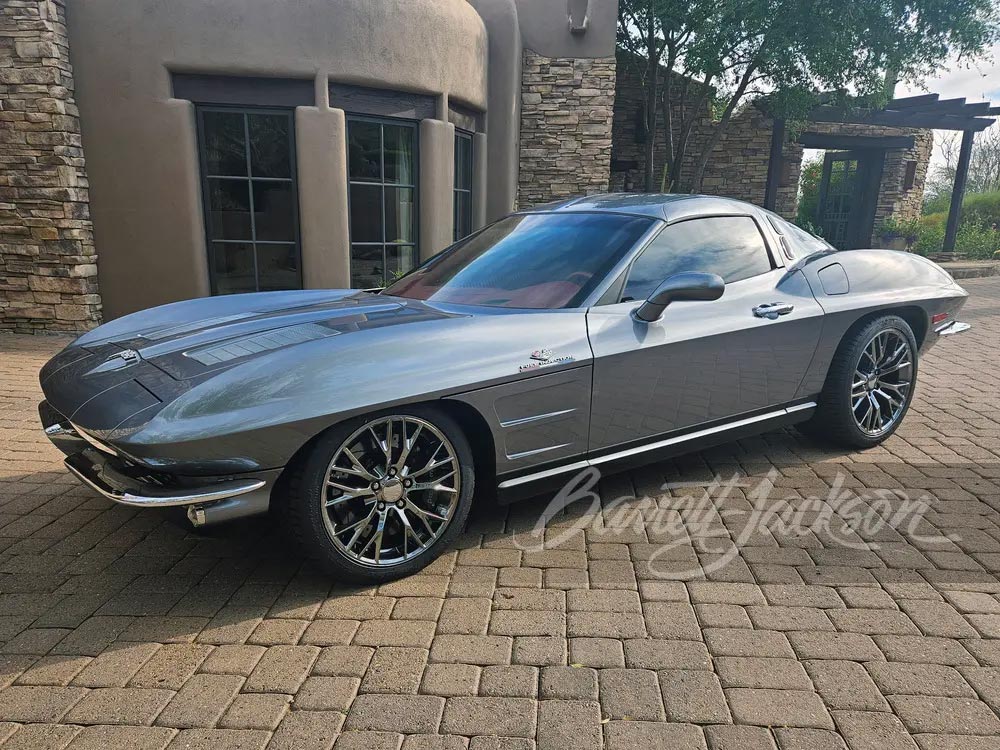 [VIDEO] Custom 2013 Corvette Split Window Sells for $225K at Barrett-Jackson Las Vegas