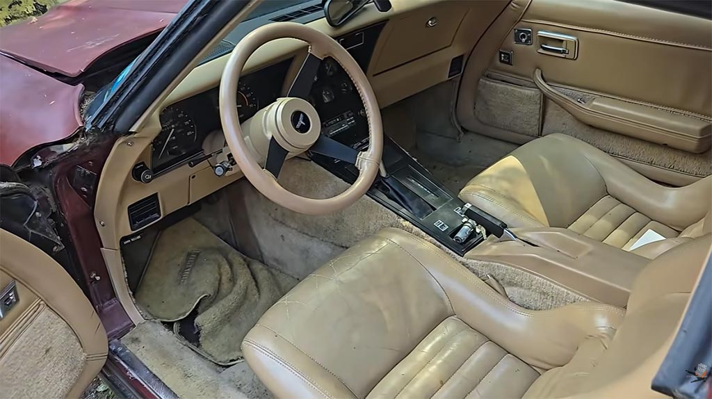 [VIDEO] Steve Magnante Explores the Lightweight Factory Components on this 1981 Corvette