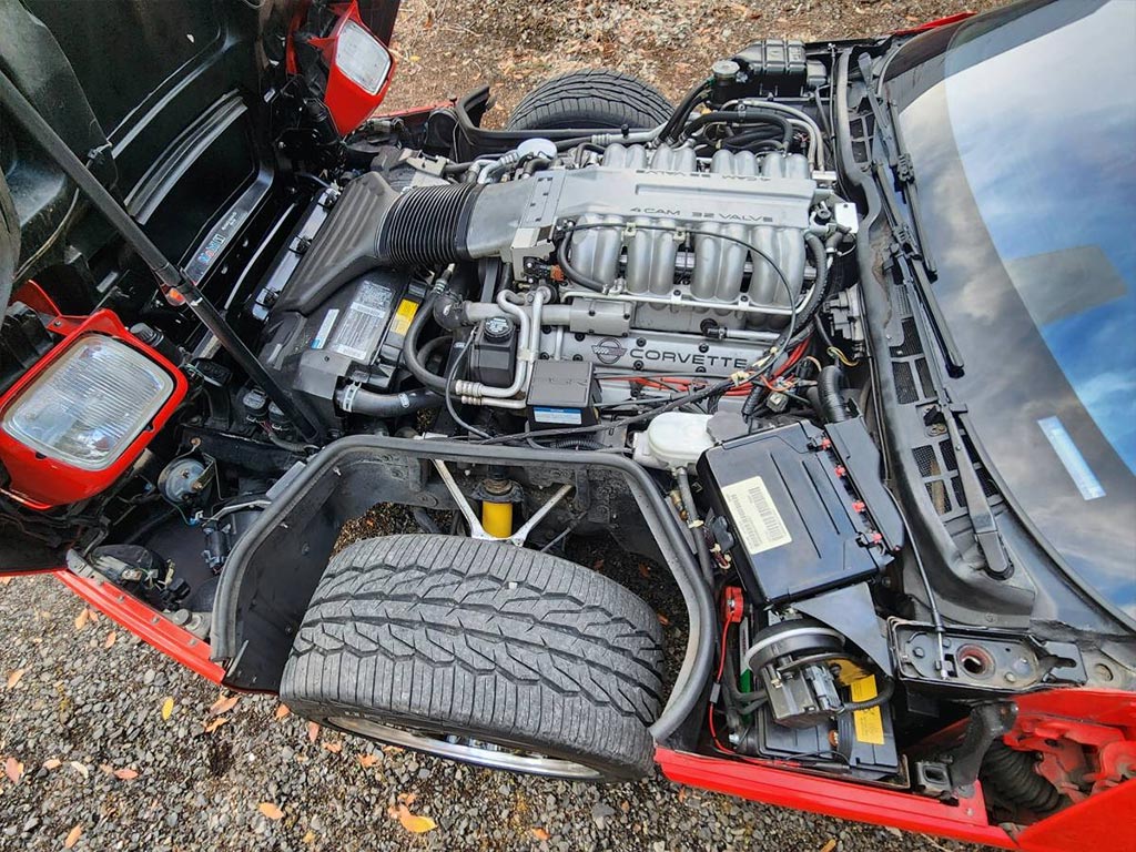 Corvettes for Sale: 109K-Mile 1994 Corvette ZR-1 Offered on Craigslist