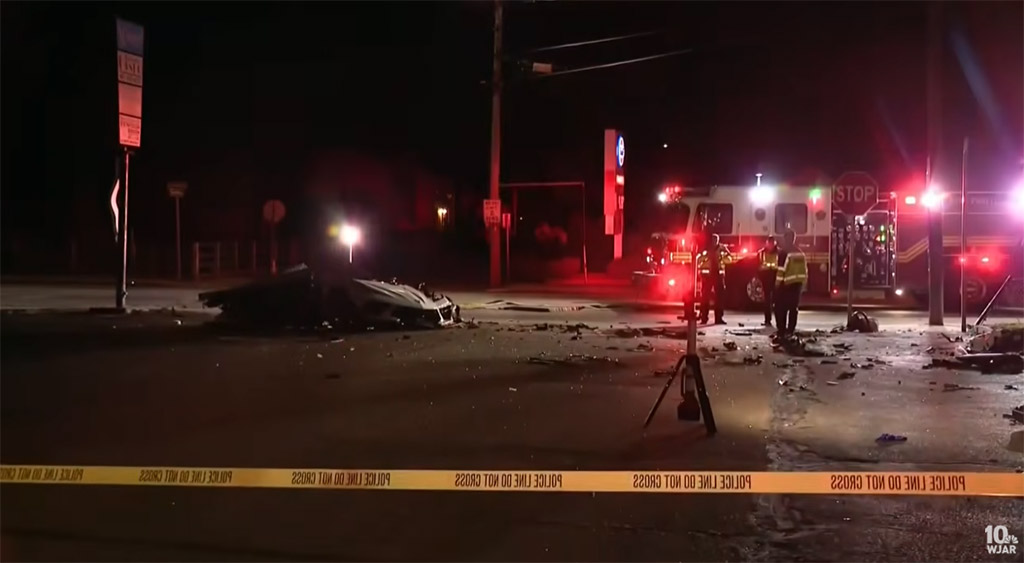[ACCIDENT] Corvette Driver in Critical Condition as C8 Splits in Half in High-Speed Crash