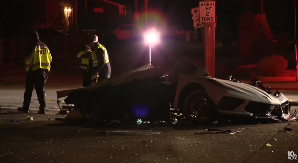 [ACCIDENT] Corvette Driver in Critical Condition as C8 Splits in Half in High-Speed Crash