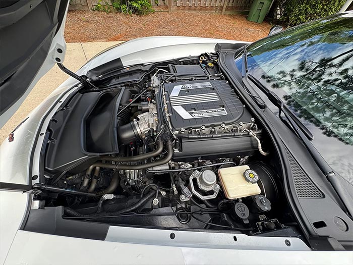 Corvettes for Sale: 6K-Mile 2016 Corvette Z06 Coupe with Manual 7-Speed on BaT