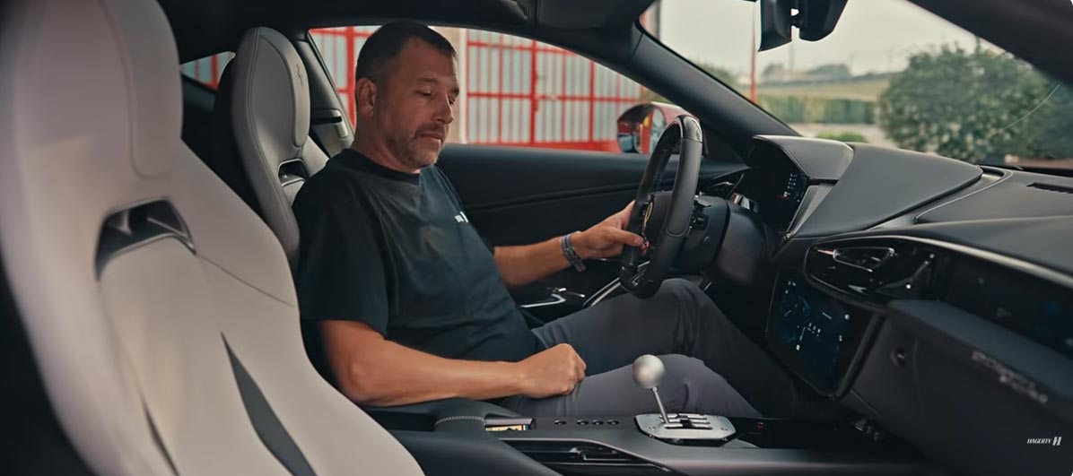 [VIDEO] Cammisa Puts Ferrari's New Simulated Gated Manual to the Test