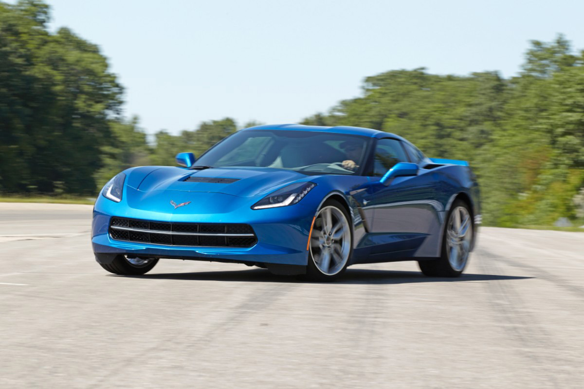 The C7 Corvette Stingray – A Porsche Killer from Detroit? The C7 Corvette Stingray - A Porsche Killer from Detroit?