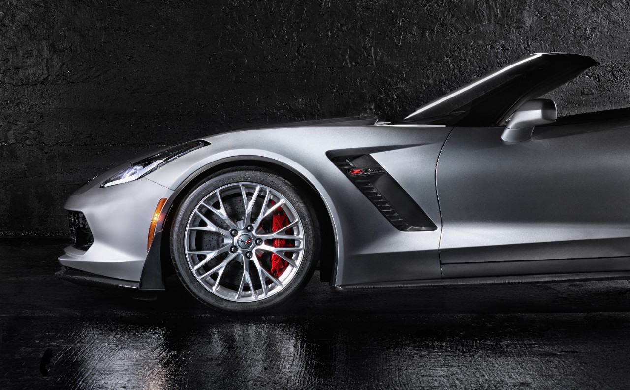 Rochester Student Photographer Wins $5,000 for Best 2015 Corvette Z06 Convertible Photo Rochester Student Photographer Wins $5,000 for Best 2015 Corvette Z06 Convertible Photo