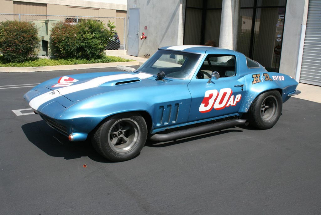 GuldstrandPrepped 1966 Corvette SCCA Racer Sells Quickly Corvette