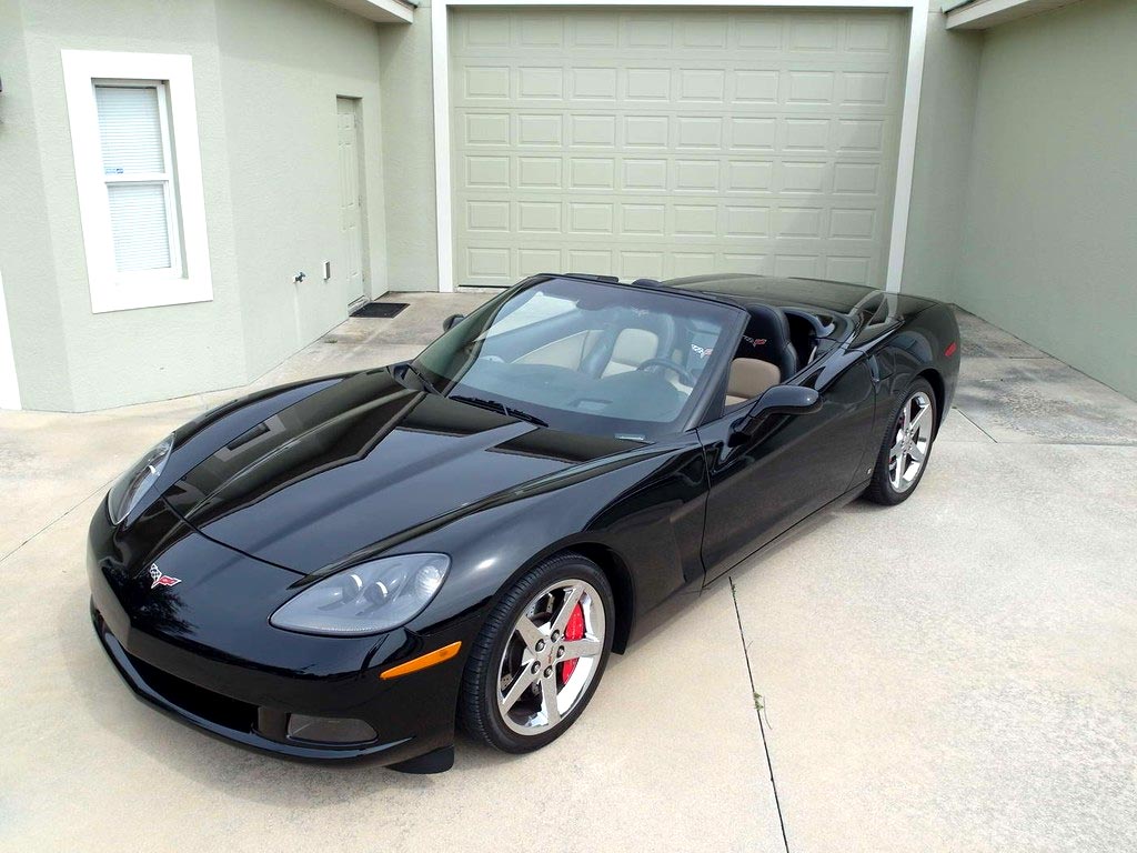 Man Arrested After Climbing on Hood of Corvette in Road Rage Incident ...