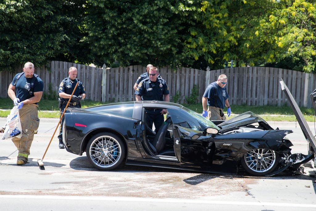 [ACCIDENT] Corvette ZR1 Driver Leads Police on Chase before Crashing ...