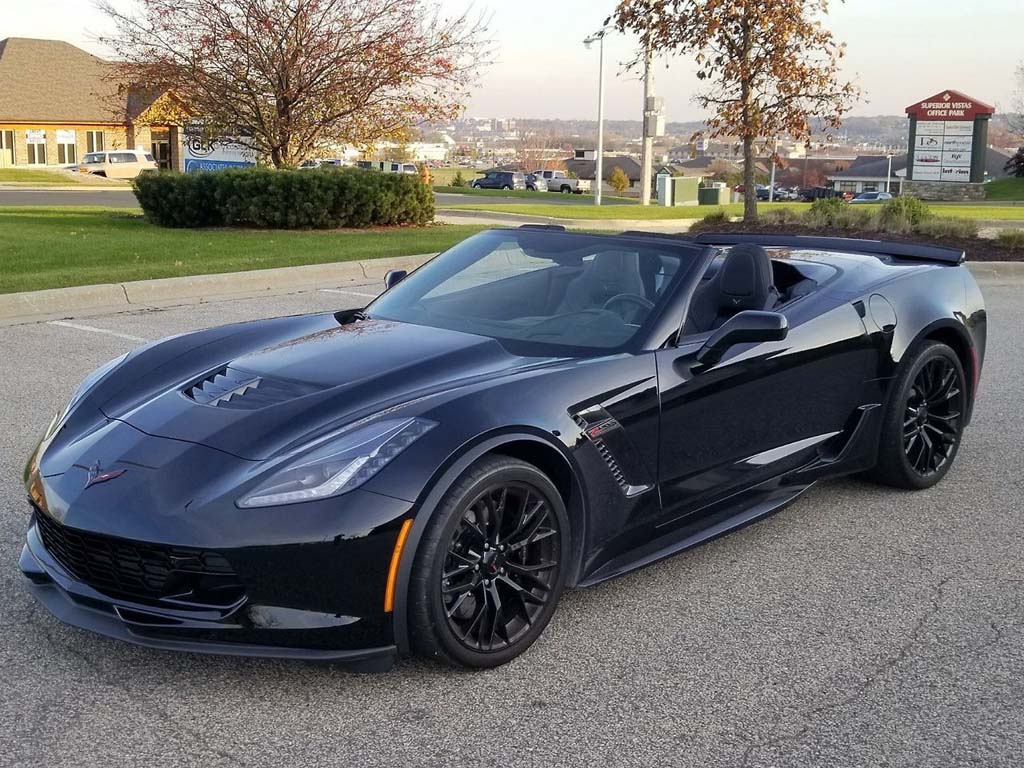 (47 Corvette photos) - Corvette: Sales, News.