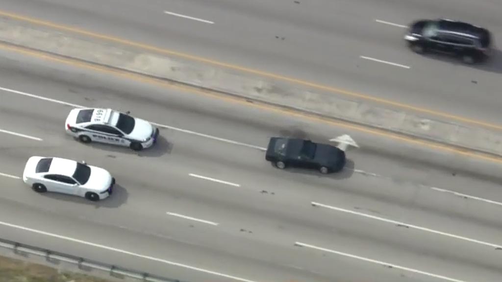[VIDEO] Driver in Stolen C4 Corvette Leads Police on a Wild Chase in ...