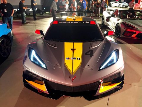 [VIDEO] Corvette Racing’s C8.R Revs Mystery Engine During Reveal