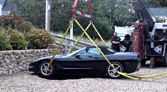 [VIDEO] A Sinkhole Almost Claims Another Corvette