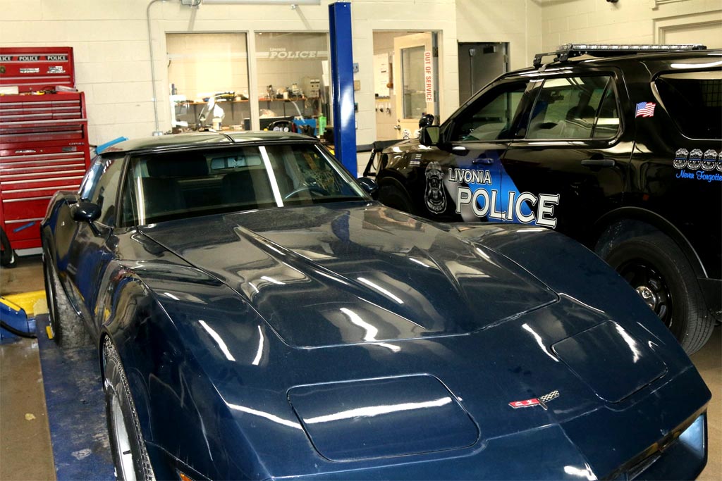 [STOLEN] Michigan Police Recover a 1981 Corvette Stolen 38 Years Ago ...