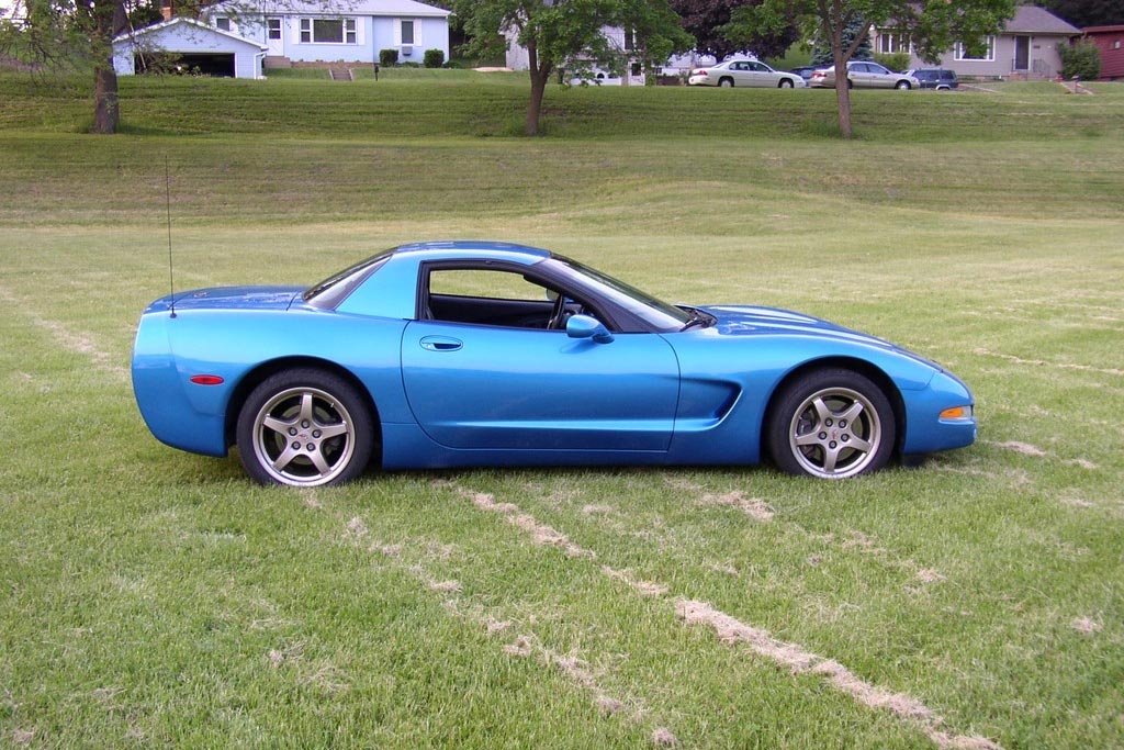 www.corvetteblogger.com