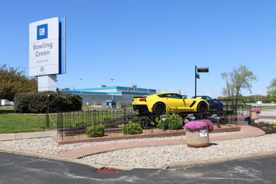 Corvette Assembly Plant Promotes Temporary Workers and Gears Up for 2nd Shift